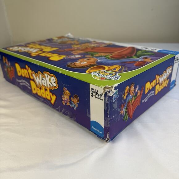 Don't Wake Daddy Board Game - Toys R Us Exclusive -Hasbro Complete 2011 - Picture 5 of 14